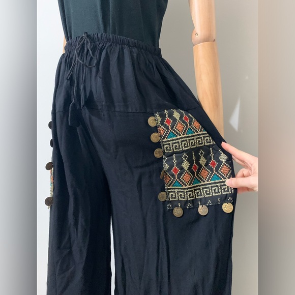 Black Hobo Embroidered Wide Leg Pants - Picture 7 of 17